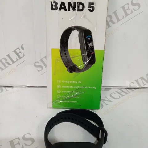 BOXED AMAZFIT BAND 5 SMART BAND/FITNESS TRACKERS WITH VOICE ASSISTANT 