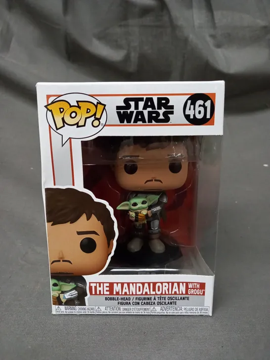 BOXED COLLECTIBLE FUNKO POP FIGURE - STAR WARS THE MANDALORIAN WITH GROGU