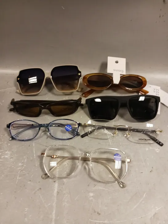 APPROXIMATELY 25 ASSORTED GLASSES/SUNGLASSES IN VARIOUS DESIGNS 