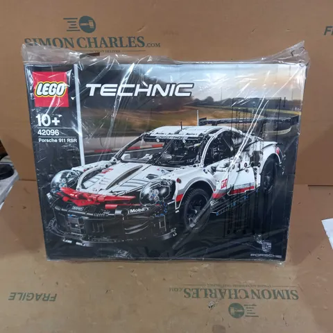 LEGO TECHNIC PORSCHE 911 RSR - SET 42096