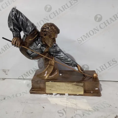 POOL/SNOOKER BUST FIGURE TROPHY