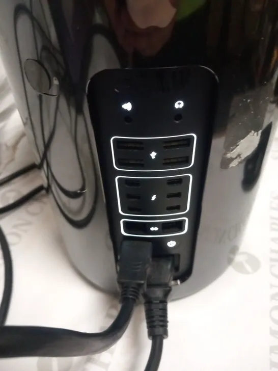 APPLE MAC PRO 6.1 A1481 DESKTOP COMPUTER