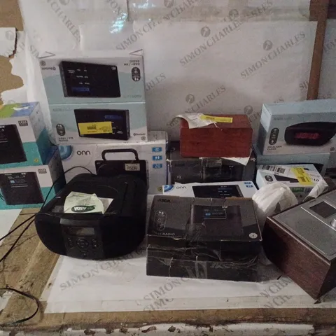 GROUP OF APPROX 15 ASSORTED RADIOS AND ALARM CLOCKS