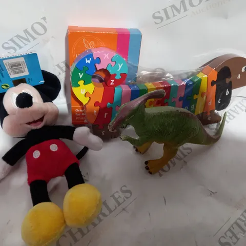 LOT OF ASSORTED TOYS TO INCLUDE DINOSAURS - MILKY MOUSE - PUZZLES 