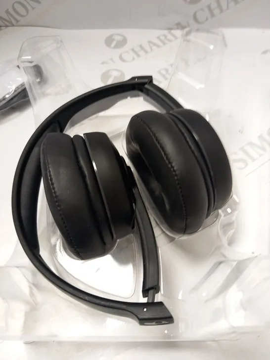 BOXED SKULLCANDY REMIX YOUR STYLE CASSETTE WIRELESS ON EAR HEADPHONES