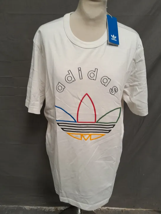 ADIDAS GRAFIX TEE IN WHITE - UK M