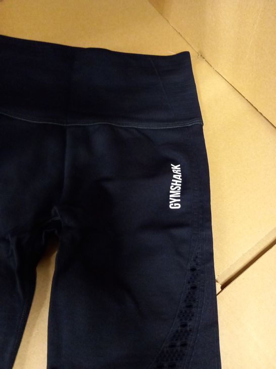 STYLE OF GYMSHARK BLACK/LOGO FITNESS LEGGINGS - SMALL