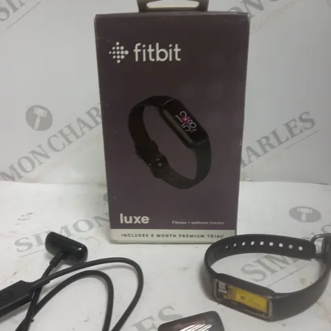 BOXED FITBIT LUXE FITNESS & WELLNESS TRACKER 