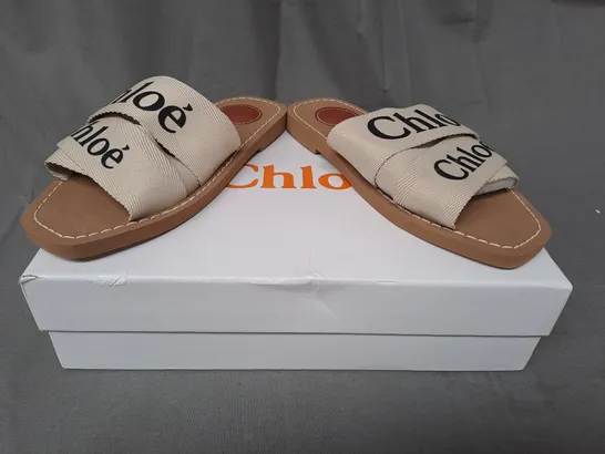 BOXED PAIR OF CHLOE OPEN TOE FLAT SANDALS IN BEIGE EU SIZE 36