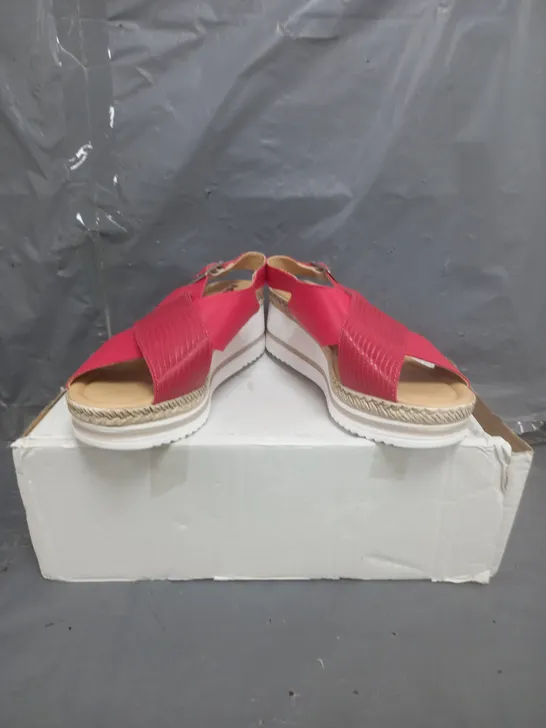 ADESSO CROSS WEDGE SANDALS RED SIZE 6