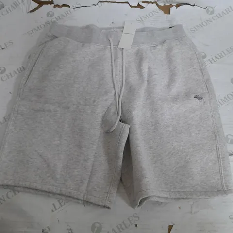 ABERCROMBIE & FITCH SOFT FLEECE SHORTS - MEDIUM