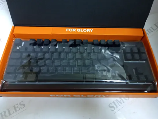 STEELSERIES APEX 3 TKL WIRED GAMING KEYBOARD