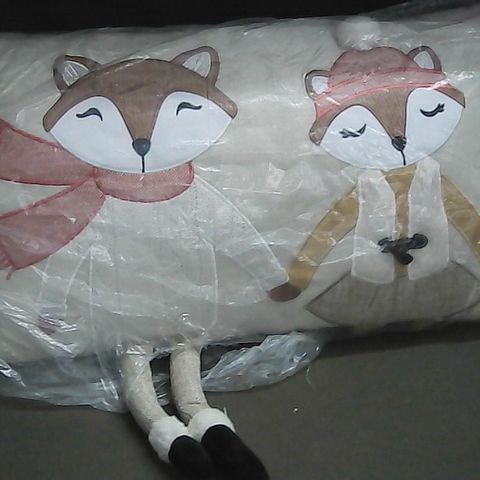 TWO WINTER FOXES FILLED CUSHION