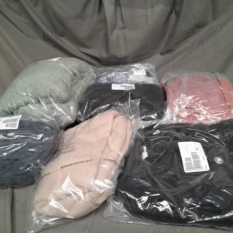 LARGE BOX OF ASSORTED CLOTHING ITEMS TO IN VARIOUS SIZES AND COLORS