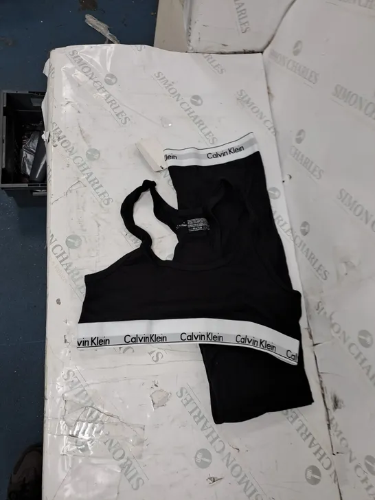 CALVIN KLEIN LEGGINGS AND TOP SET LARGE - BLACK