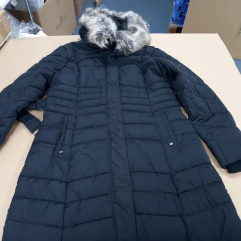 CENTIGRADE PADDED COAT IN BLACK - MEDIUM