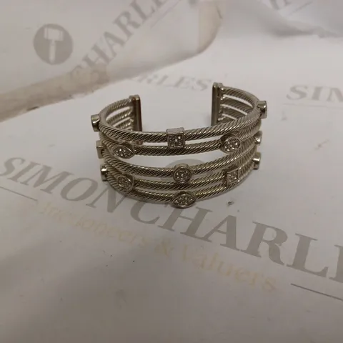 SILVER TWISTED ROPE DESIGN BRACELET