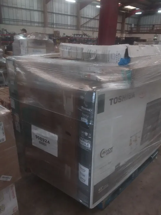 PALLET OF APPROXIMATELY 8 ASSORTED TELEVISIONS INCLUDING