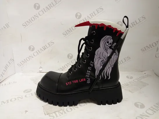 KOI VEGAN GRIM REAPER BOOTS UK SIZE 3