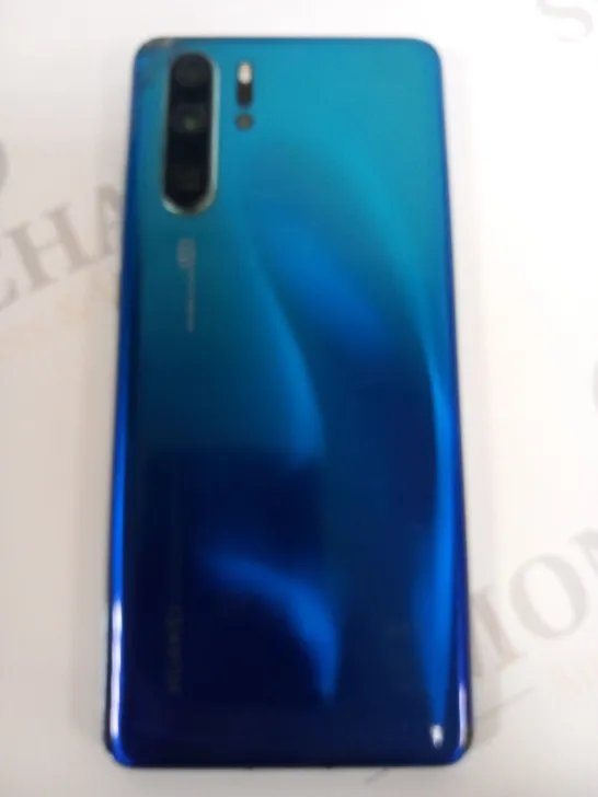 HUAWEI P30 PRO MBOLIE PHONE