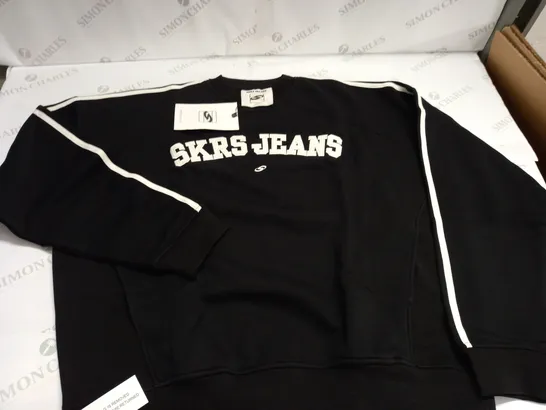 SISTERS AND SEEKERS SKRS BLACK SWEATSHIRT - XL+