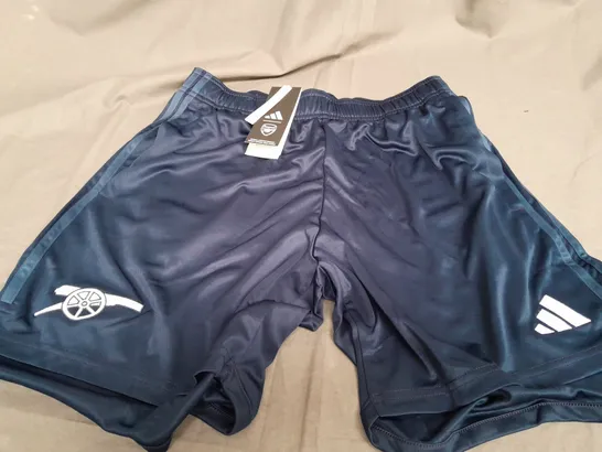 ADIDAS ARSENAL FOOTBALL CLUB NAVY SHORTS - MEDIUM