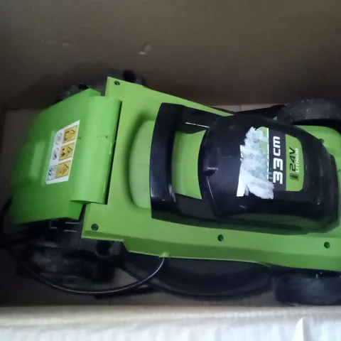 BOXED USED GREENWORKS G24LM33 24V CORDLESS LAWN MOWER 33CM