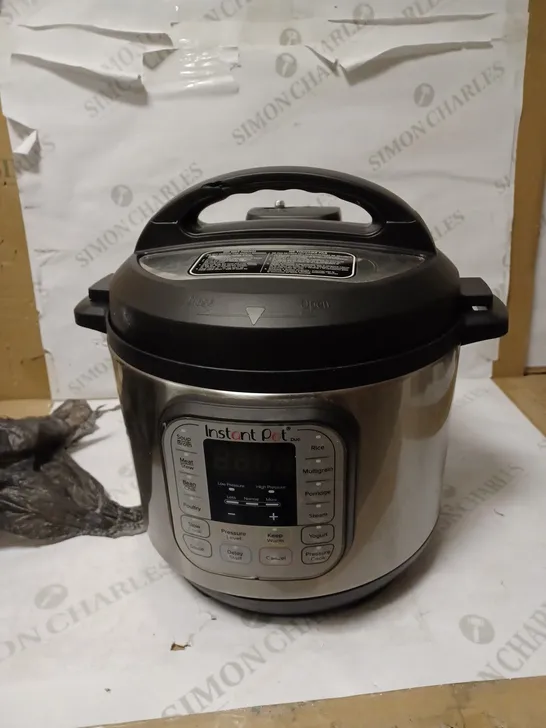 INSTANT POT DUO SMART PRESSURE COOKER