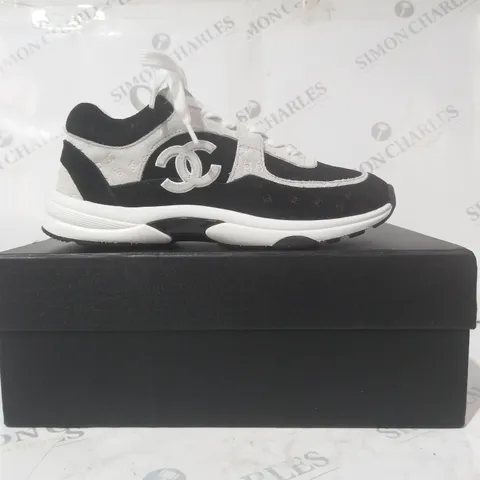 BOXED PAIR OF CHANEL SHOES IN BLACK/WHITE EU SIZE 38