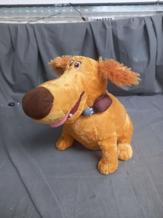 DISNEY - UP - DUG THE TALKING GOLDEN RETRIEVER TEDDY