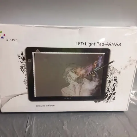 BOXED AND SEALED XP-PEN LED LIGHT PAD A4/A4S