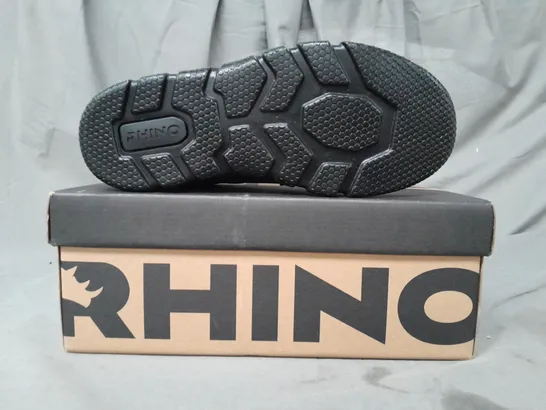 BOXED PAIR OF RHINO WARRIOR SHOES IN BLACK EU SIZE 36