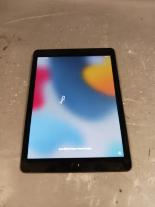 APPLE IPAD AIR 2 SPACE GREY - MODEL A1566