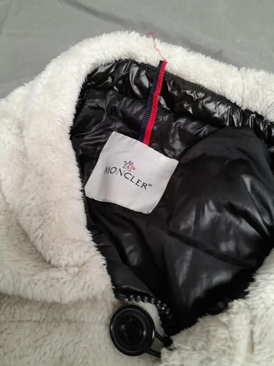 MONCLER BLACK AND WITH PADDED JACKET - SIZE 1