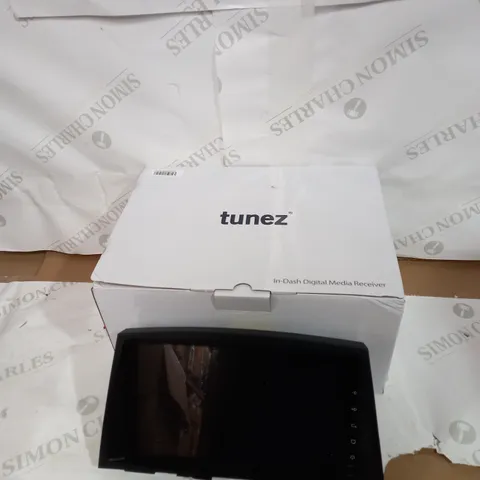 TUNEZ IN-DASH DIGITAL MEDIA RECEIVER