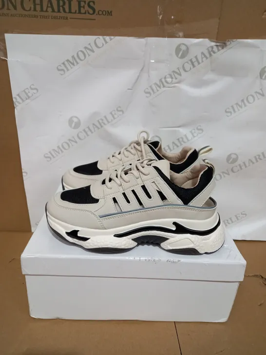 BOXED PAIR OF CUT OUT CHUNKY TRAINERS SIZE 39