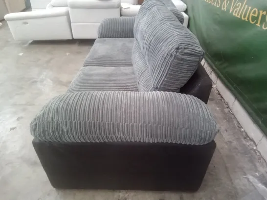 QUALITY DESIGNER 2 SEATER SOFA - GREY CUSHION/BLACK BASE FABRIC 