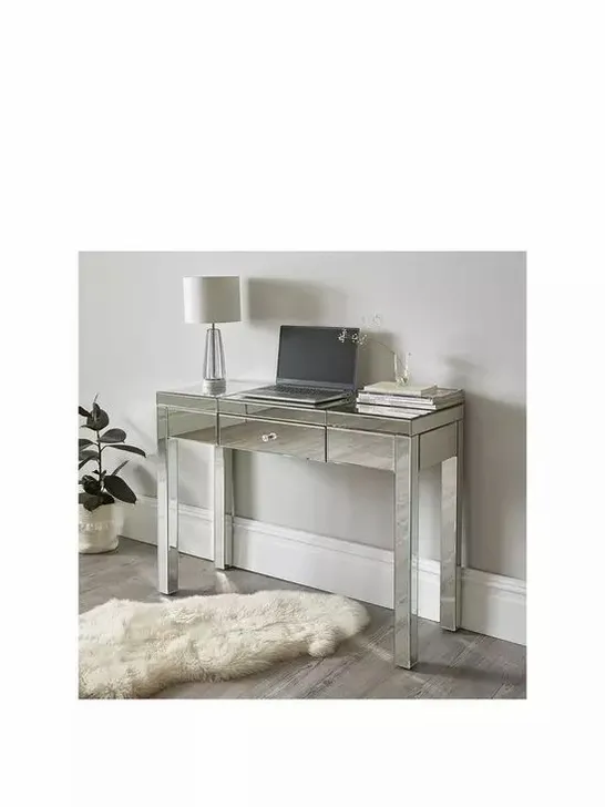 BOXED GRADE 1 PARISIAN MIRRORED DRESSING TABLE (1 BOX) RRP £289