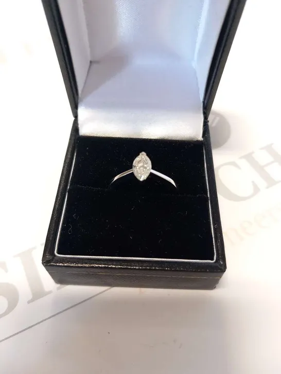 18CT WHITE GOLD SOLITAIRE RING SET WITH A NATURAL MARQUISE CUT DIAMOND WEIGHING, +0.80CT