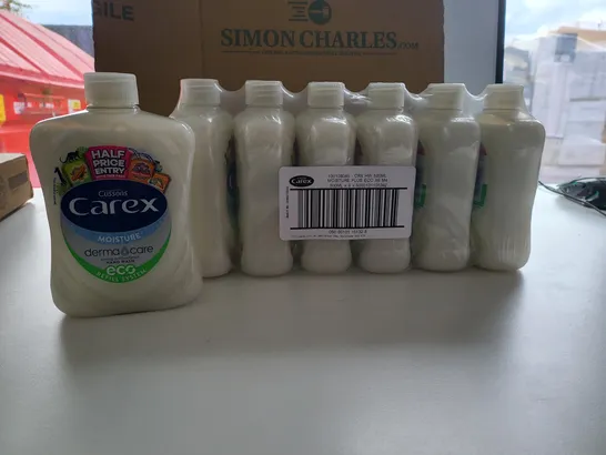 BOX OF APPROXIMATELY 30 BRAND NEW BOTTLES OF 500ML CUSSON CAREX MOISTURE DERMA CARE ANTIBACTERIAL HAND WASH ECO REFILL SYSTEM