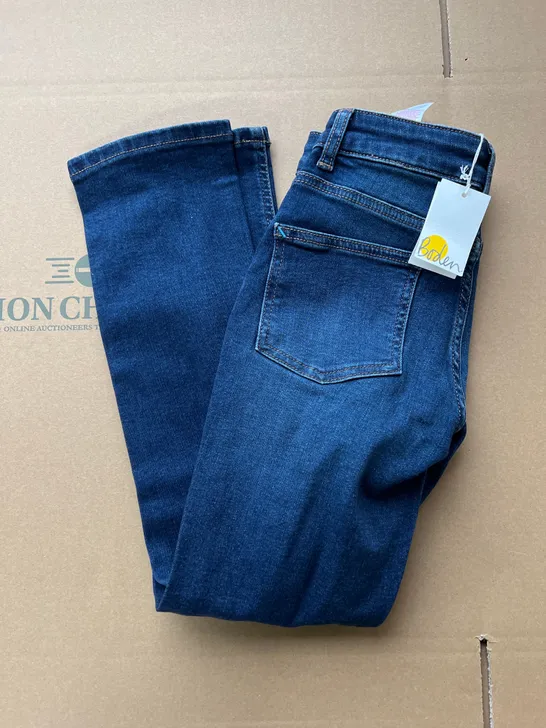 BODEN SLIM BLUE JEANS SIZE 6Y