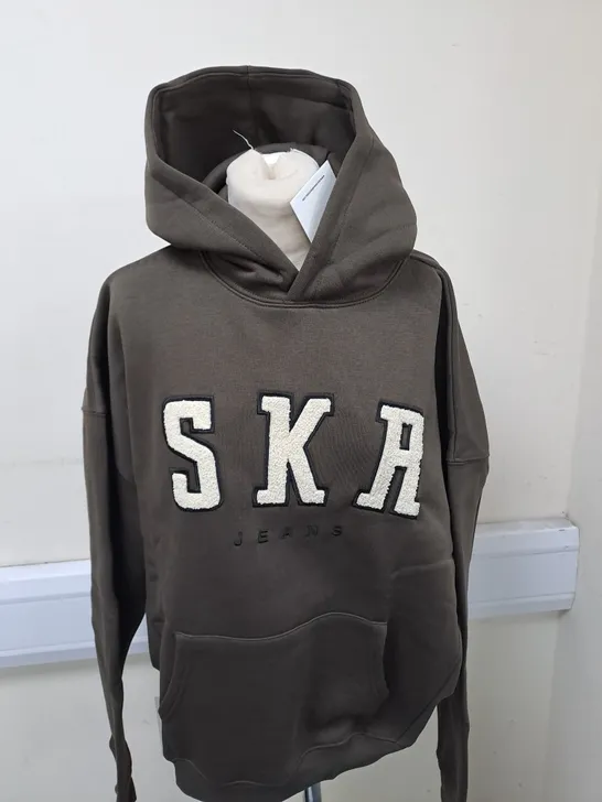 SEEKERS GRAPHIC HOODIE SIZE M