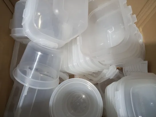 BOXED LOCK & LOCK APPROXIMATELY 20 PIECE NESTABLE FOOD CONTAINERS