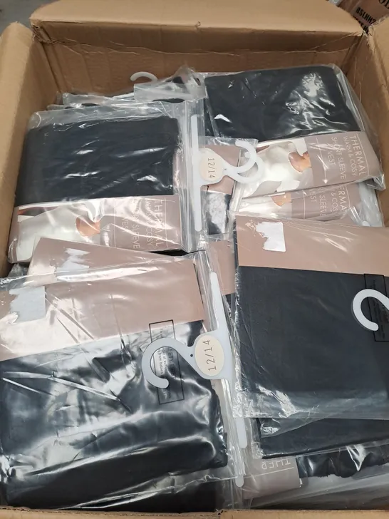 BOX OF APPROX 30 ASSORTED SHORT SLEEVE VEST  - SIZES VARY 