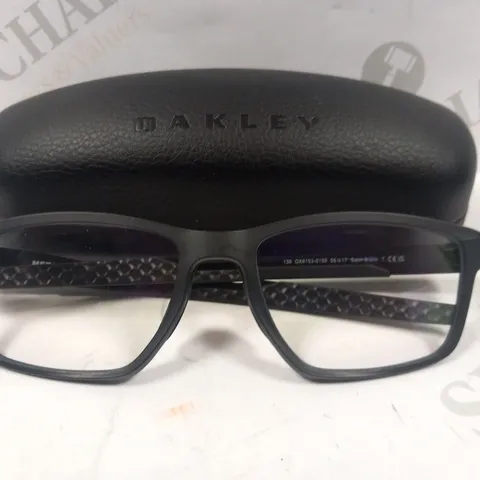 BOXED OAKLEY 136 OX8153-0155 SATIN BLACK GLASSES