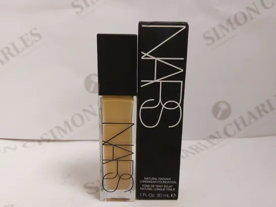 NARS NATURAL RADIANT LONGWEAR FOUNDATION - 30ML