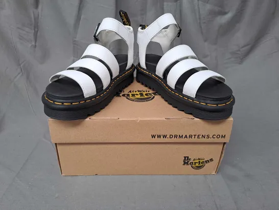 BOXED PAIR OF DR MARTENS BLAIRE OPEN TOE SANDALS IN WHITE UK SIZE 5