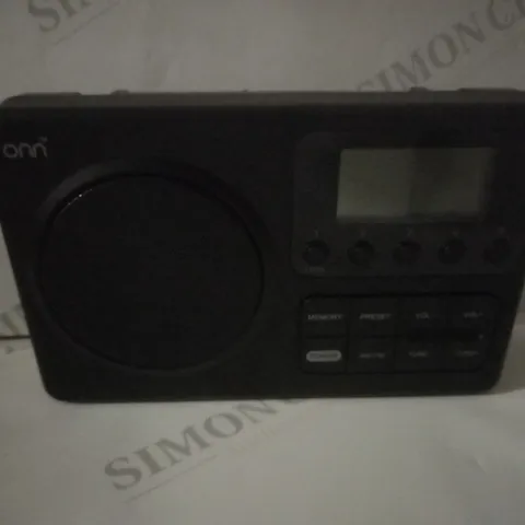 BOXED ONN PORTABLE AM/FM RADIO