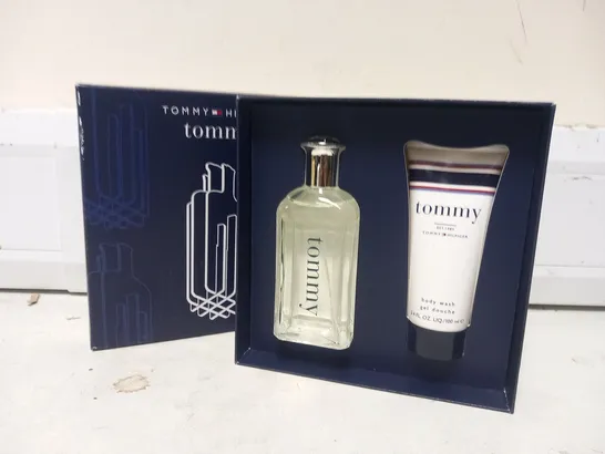 BOXED TOMMY HILFIGER EAU DE TOILETTE GIFT SET