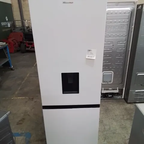 HISENSE RB390N4WW1 FREESTANDING 60/40 FRIDGE FREEZER 300 LITRE CAPACITY TOTAL NO FROST NON-PLUMBED WATER DISPENSER - WHITE - F RATED - 60CM.  COLLECTION ONLY 